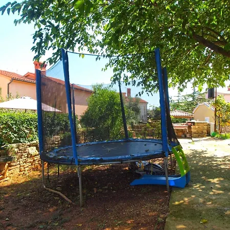 Apartment Fuer 3 Personen Ca 30 Qm In Liznjan, Istrien Suedkueste Von Istrien *