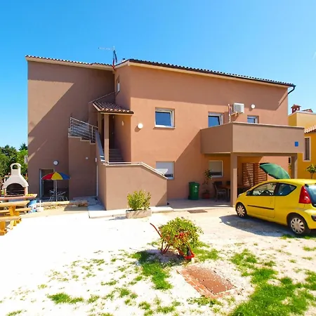 Apartment Fuer 3 Personen Ca 30 Qm In Liznjan, Istrien Suedkueste Von Istrien Ližnjan