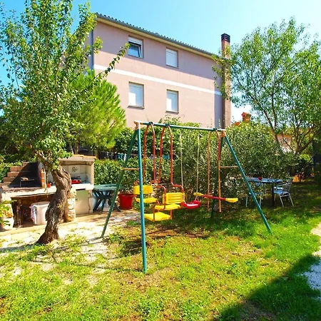 Apartment Fuer 3 Personen Ca 30 Qm In Liznjan, Istrien Suedkueste Von Istrien Ližnjan